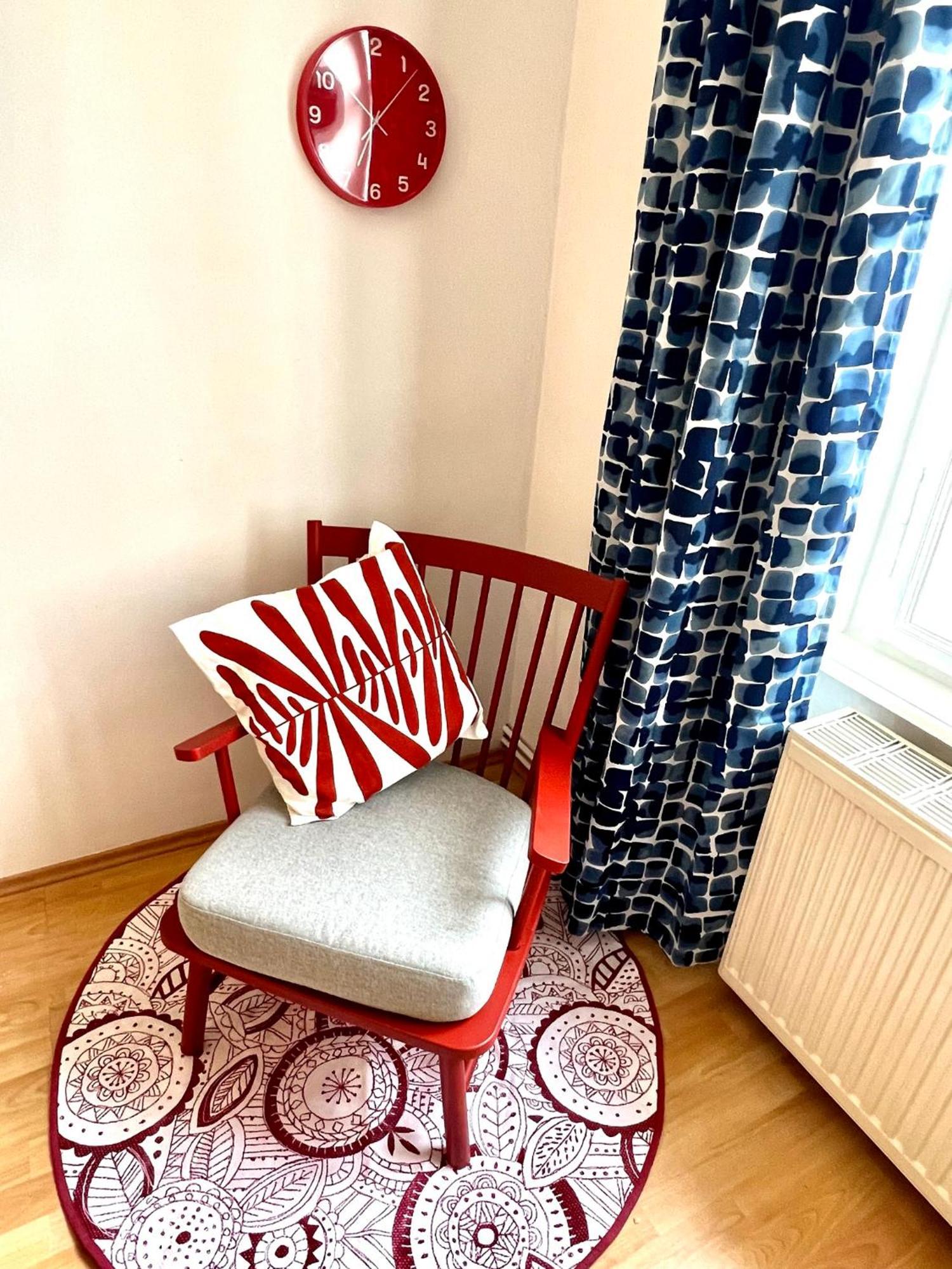 Cozy City Retreat - By Nahuen Suites Graz Esterno foto