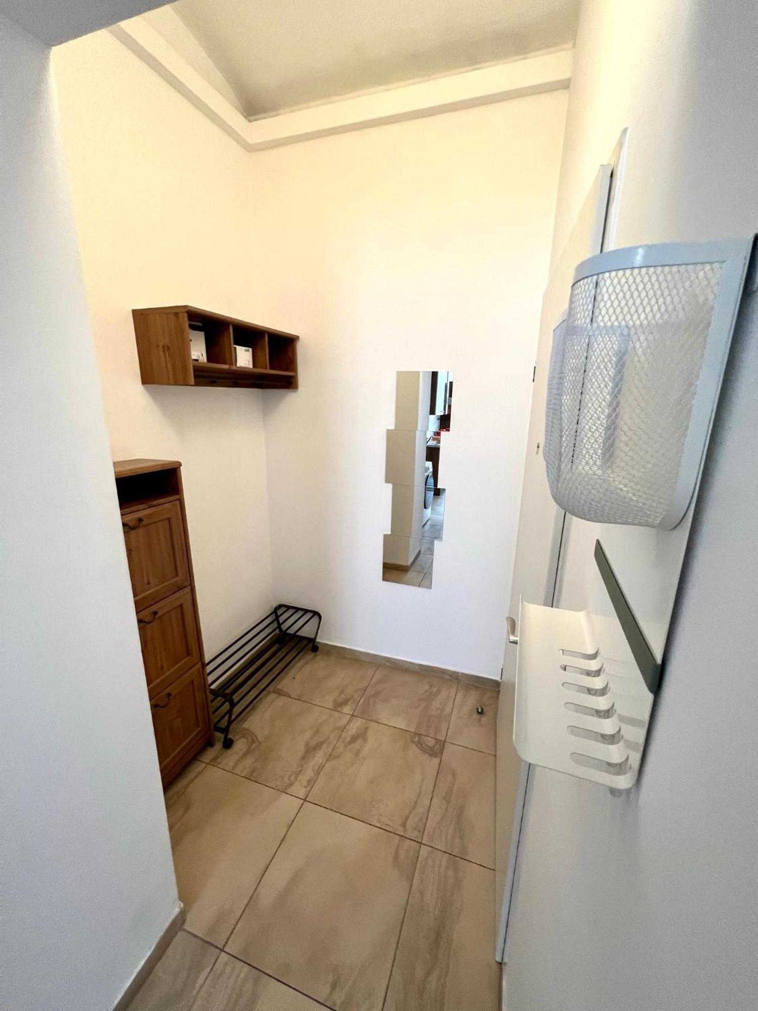 Cozy City Retreat - By Nahuen Suites Graz Esterno foto
