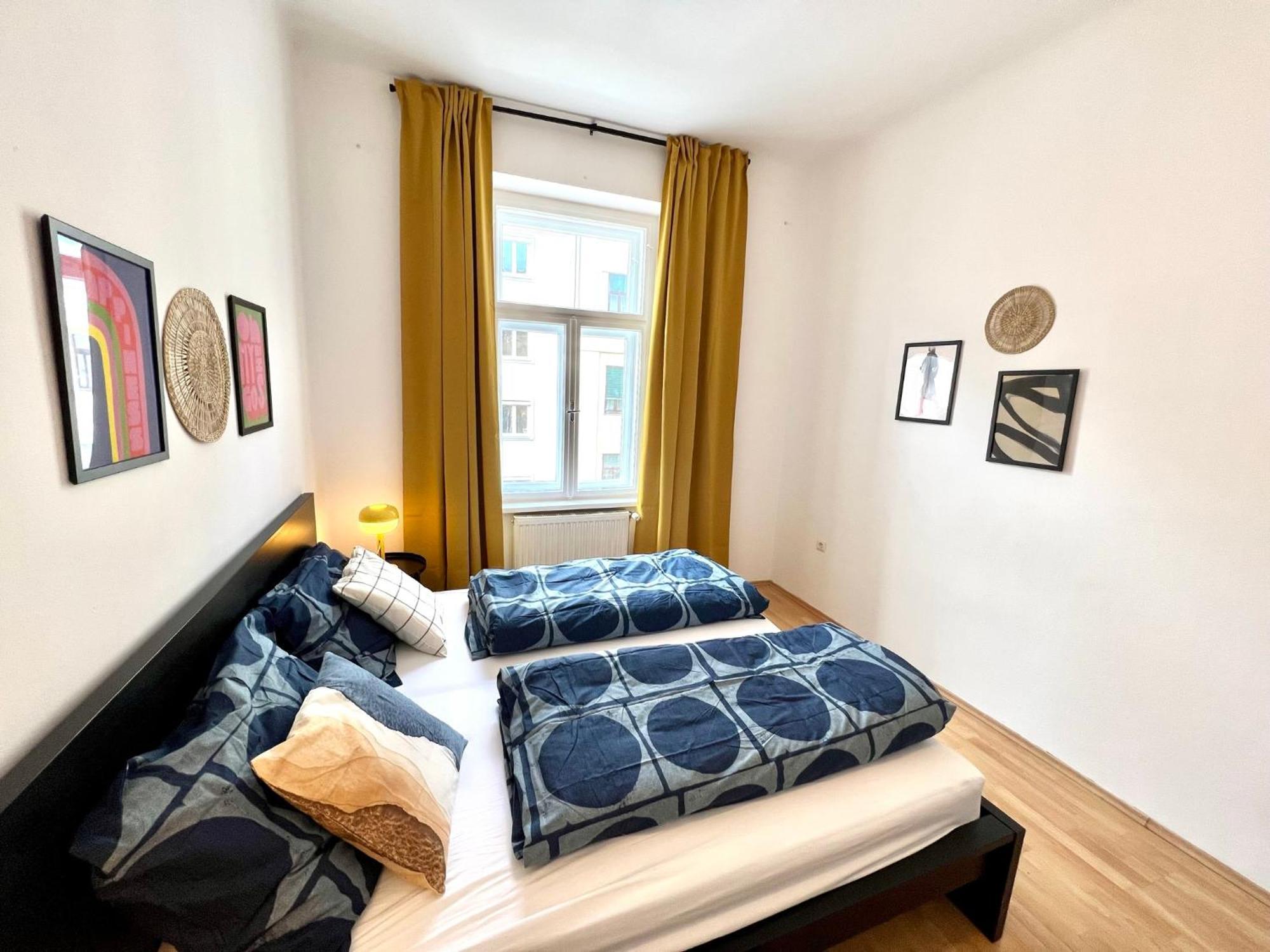 Cozy City Retreat - By Nahuen Suites Graz Esterno foto